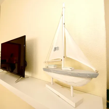 Appartement Maritime - For 5, 70m From The *